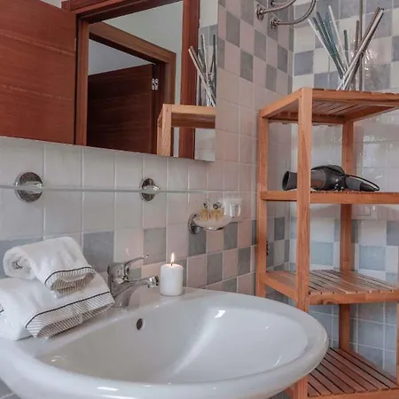 In 35394 Apartment *